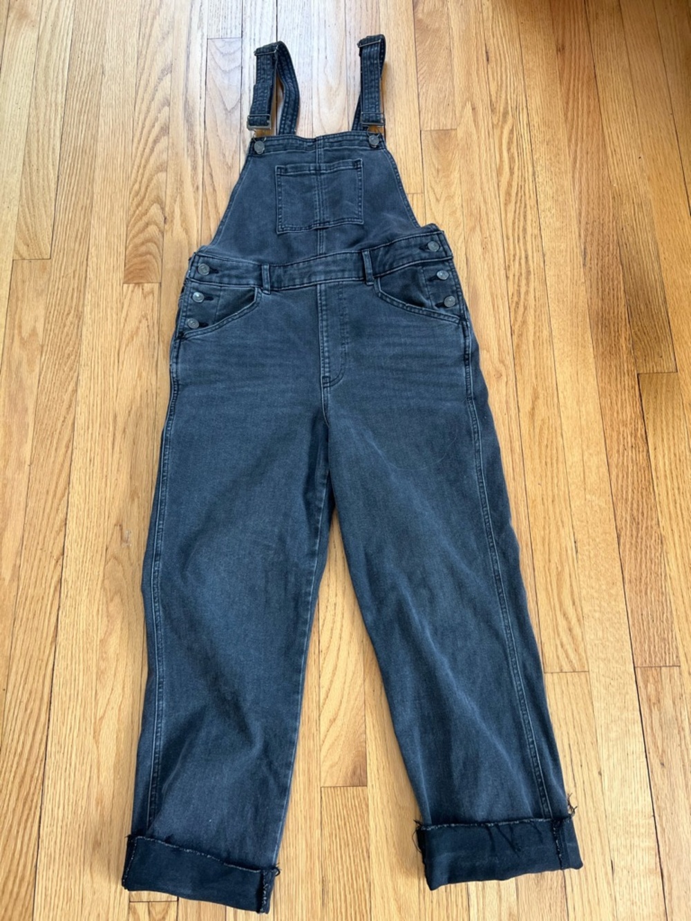 Express Woman’s Black Denim Overalls